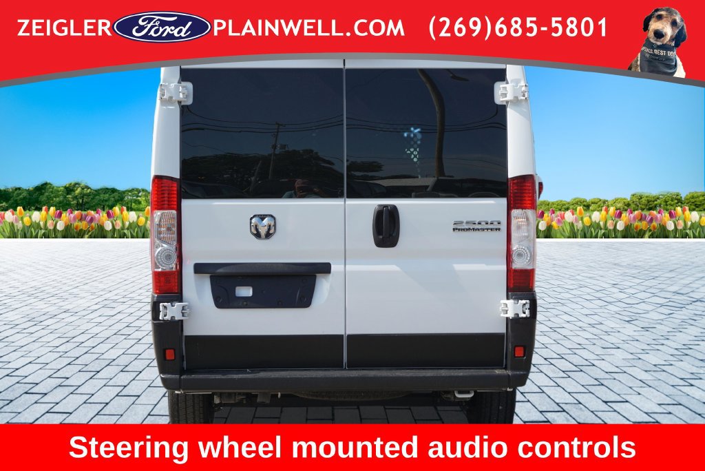 Used 2025 RAM ProMaster 2500 w/ U-Haul Equipment Group FWD image 4