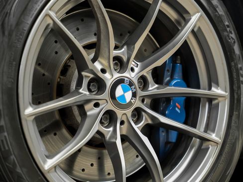 Used 2015 BMW M4 Convertible RWD image 6