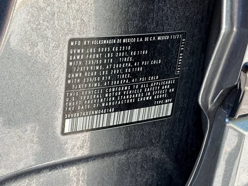 Used 2022 Volkswagen Tiguan SE R-Line AWD/4WD image 30