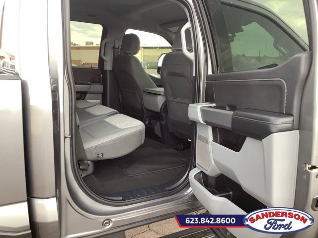 Certified 2024 Ford F250 XLT w/ Black Appearance Package AWD/4WD image 18