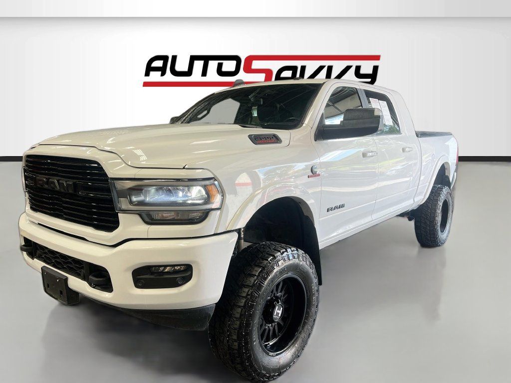 Used 2022 RAM 2500 Laramie w/ Night Edition AWD/4WD image 3