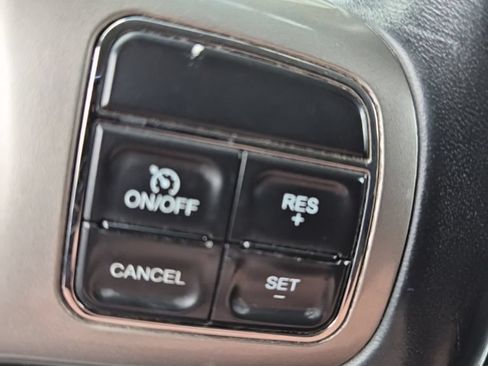 Used 2013 Jeep Grand Cherokee Laredo AWD/4WD image 10