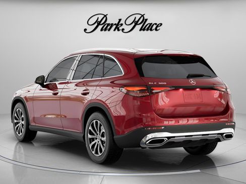 Used 2026 Mercedes-Benz GLC 300 image 14