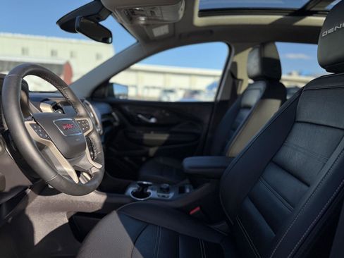 Certified 2024 GMC Terrain Denali w/ Denali Premium Package image 12
