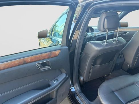 Used 2016 Mercedes-Benz E 350 4MATIC Sedan image 14