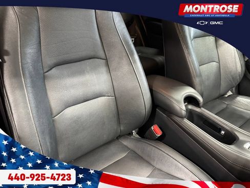 Used 2020 Honda HR-V Touring image 48