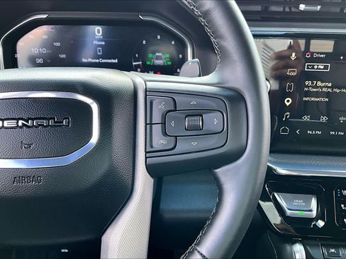 Used 2024 GMC Sierra 1500 Denali w/ Denali Reserve Package AWD/4WD image 25