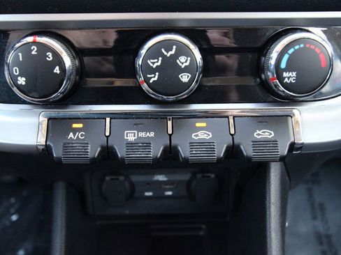 Used 2012 Kia Rio EX w/ Convenience Pkg image 29