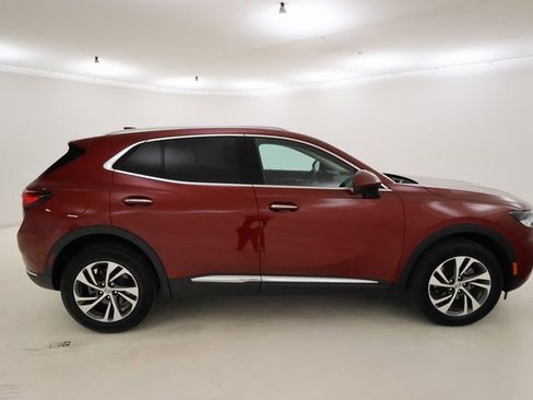 Used 2023 Buick Envision Essence image 2