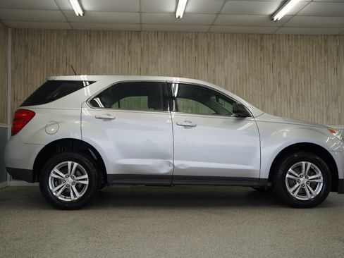 Used 2014 Chevrolet Equinox LS image 6