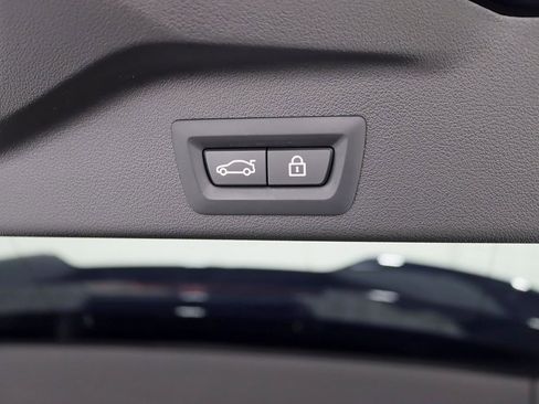 Used 2023 BMW X5 M w/ Competition Package image 47