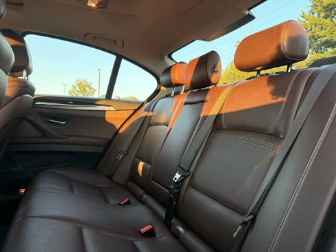 Used 2015 BMW 528i xDrive Sedan AWD/4WD image 32