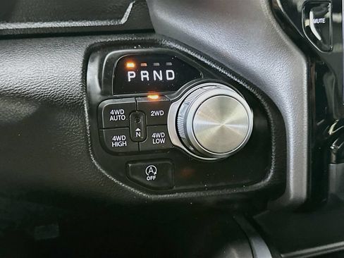 Used 2025 RAM 1500 Laramie w/ Sport Appearance Package AWD/4WD image 16