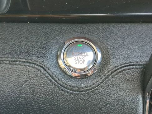 Used 2023 Lincoln Navigator Reserve image 31