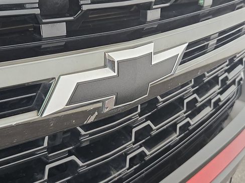 Used 2021 Chevrolet Tahoe Z71 AWD/4WD image 34