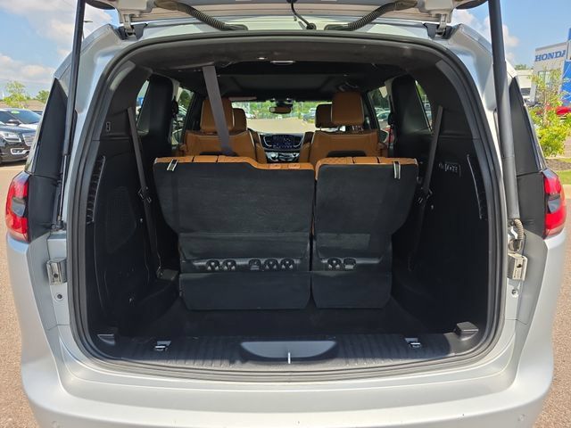 Used 2022 Chrysler Pacifica Pinnacle FWD image 15