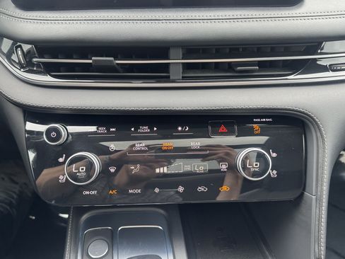Used 2023 INFINITI QX60 Luxe AWD/4WD image 31