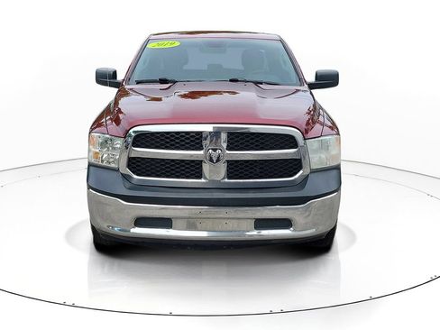 Used 2019 RAM 1500 Classic SLT AWD/4WD image 2