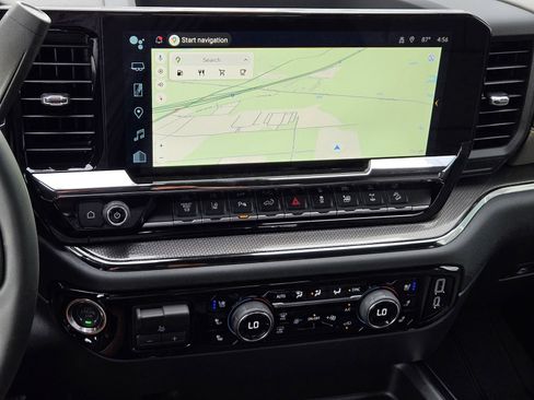 New 2026 Chevrolet Silverado 2500 ZR2 AWD/4WD image 20