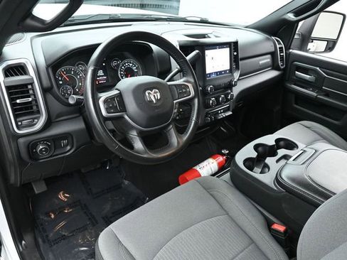 Used 2024 RAM 3500 Big Horn image 10