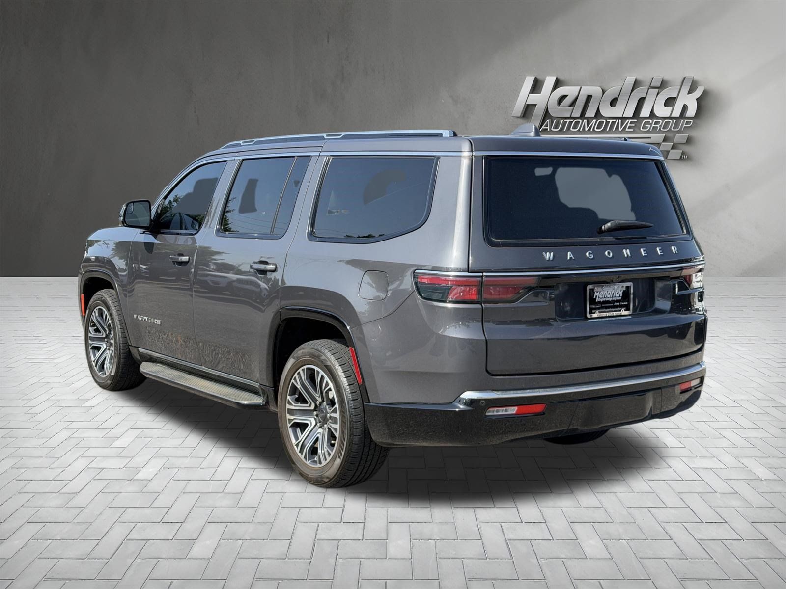 Used 2023 Jeep Wagoneer 2WD w/ Premium Group I image 8