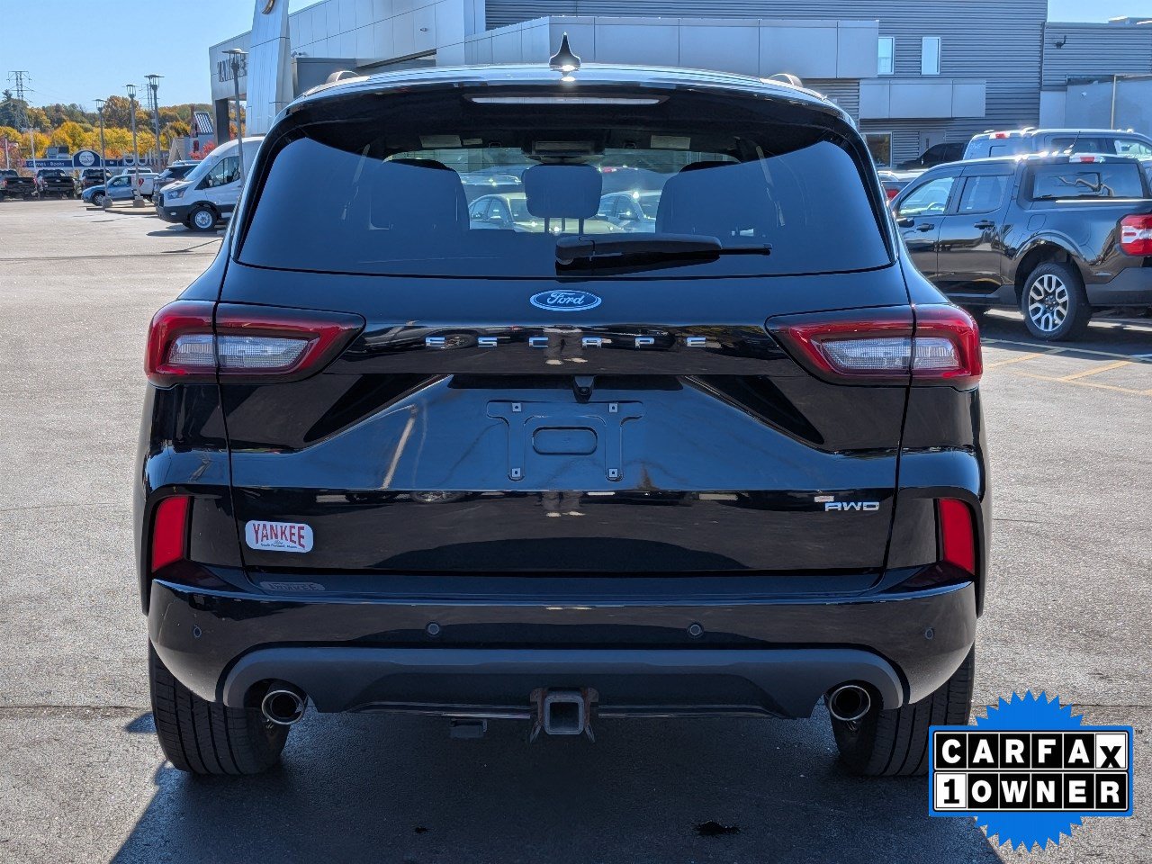Used 2023 Ford Escape ST-Line Select w/ Tech Pack #2 AWD/4WD image 3