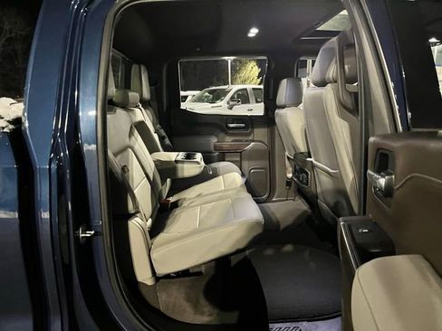 Used 2021 GMC Sierra 1500 SLT w/ Technology Package image 25