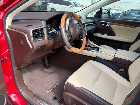 Used 2019 Lexus RX 350 FWD w/ Navigation Package image 8