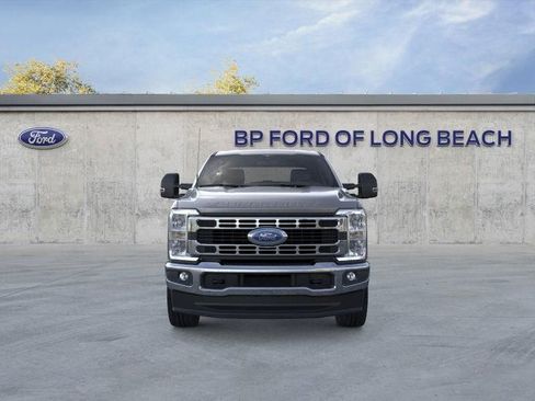 New 2026 Ford F250 XLT w/ FX4 Off-Road Package image 6