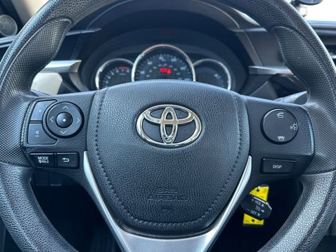 Used 2014 Toyota Corolla LE image 21