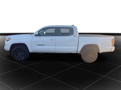 Used 2023 Toyota Tacoma SR5 image 2