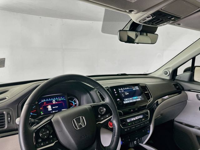 Used 2022 Honda Pilot Elite image 9