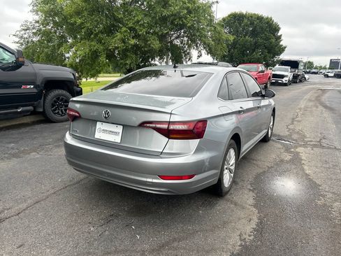Used 2019 Volkswagen Jetta S w/ Driver Assistance Package FWD image 4