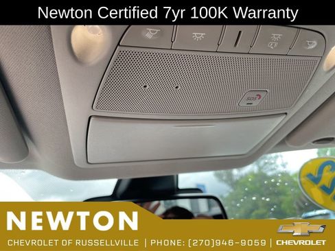 Used 2022 Nissan Maxima SV w/ Floor Mat Group FWD image 18