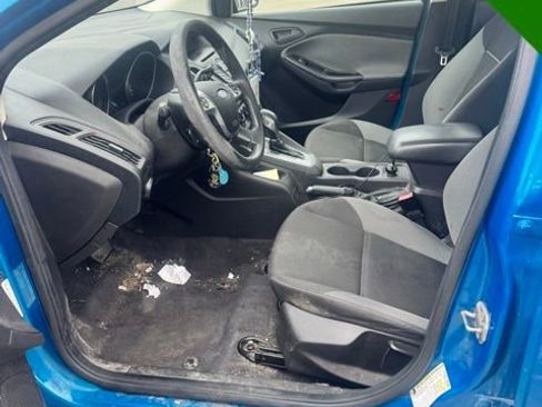 Used 2012 Ford Focus SE FWD image 9