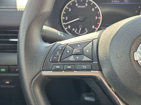 Certified 2024 Nissan Sentra SV FWD image 18