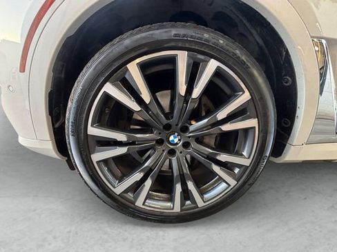 Used 2024 BMW X7 xDrive40i w/ Executive Package AWD/4WD image 28