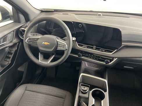 New 2026 Chevrolet Equinox LT FWD image 13
