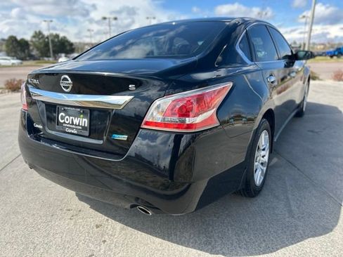 Used 2013 Nissan Altima 2.5 S FWD image 8