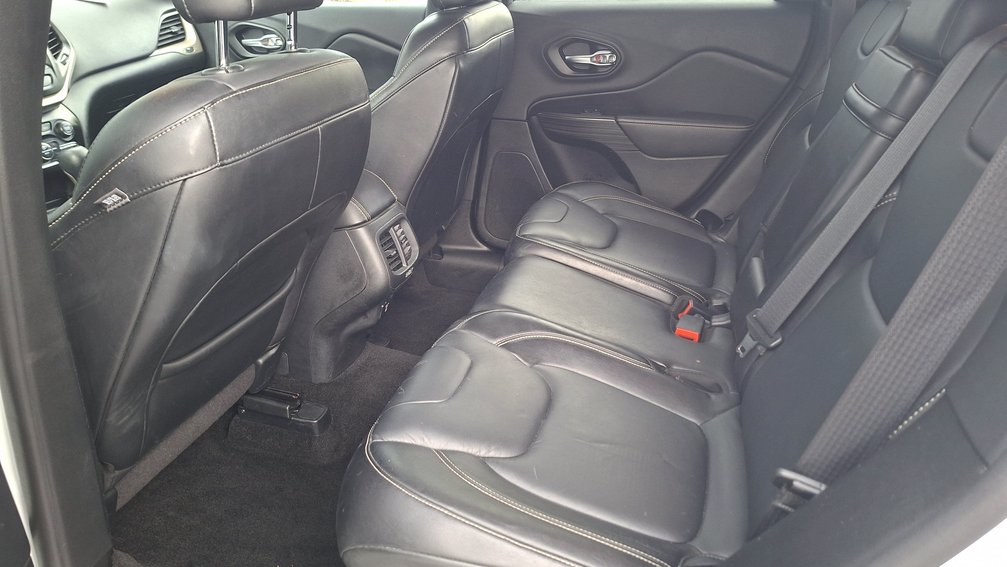 Used 2014 Jeep Cherokee Limited FWD image 20