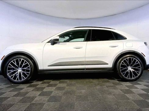 New 2025 Porsche Macan Electric image 64