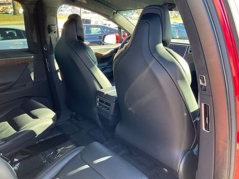 Used 2017 Tesla Model X 75D image 71