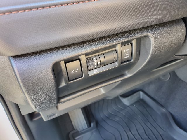 Used 2025 Subaru Forester Touring AWD/4WD image 22