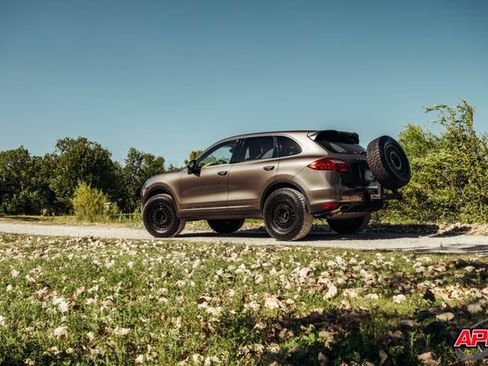 Used 2013 Porsche Cayenne AWD/4WD image 59