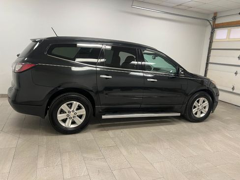 Used 2014 Chevrolet Traverse LT FWD image 11