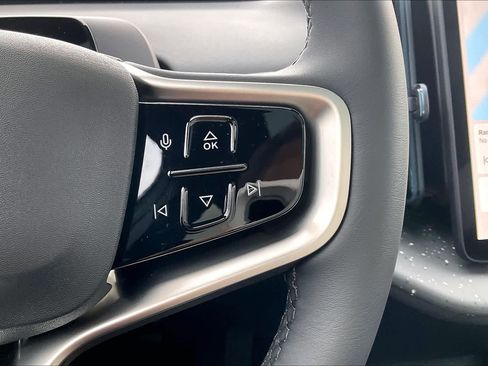 Used 2025 Volvo EX30 Ultra image 22