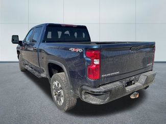 Used 2022 Chevrolet Silverado 2500 Custom w/ Custom Convenience Package AWD/4WD video 2