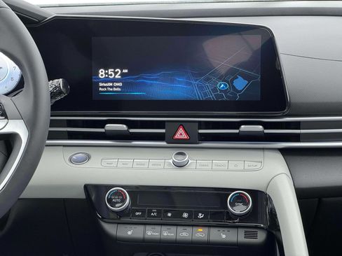 New 2026 Hyundai Elantra Limited image 20