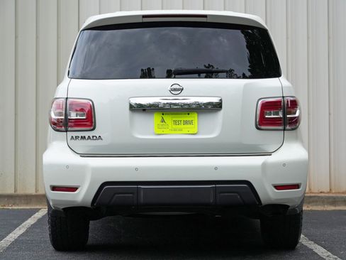 Used 2019 Nissan Armada SV w/ Driver Package RWD image 10