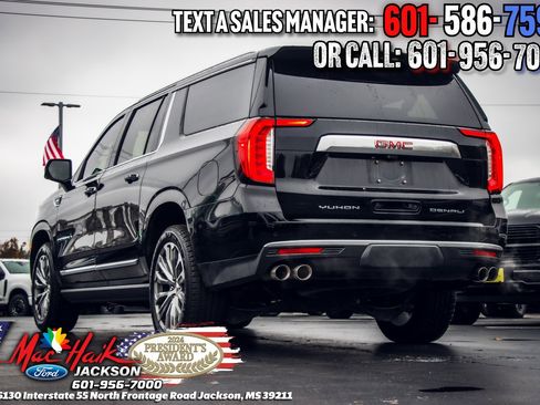 Used 2021 GMC Yukon XL Denali w/ Denali Premium Package image 5